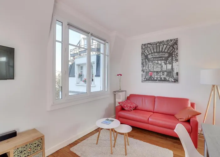 Eiffel Tower View + Terrace Saint Germain Des Pres Párizs