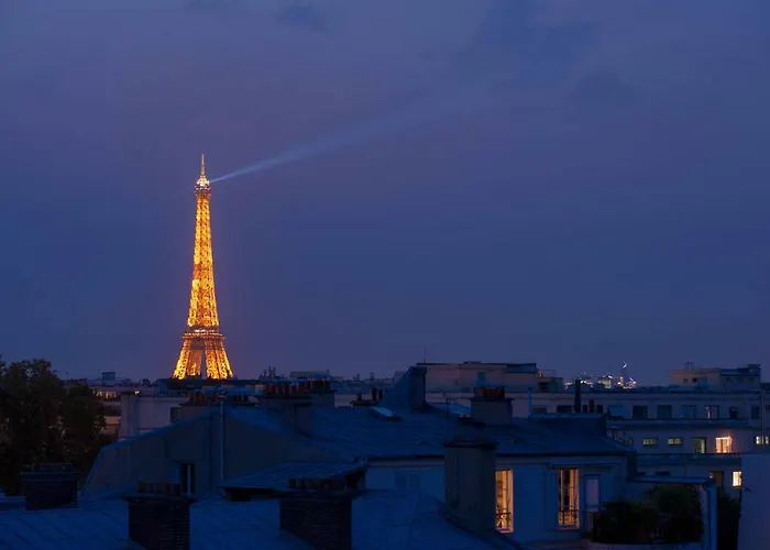 Appartement Eiffel Tower View + Terrace Saint Germain Des Pres Parijs